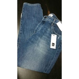 DL1961 Jeans - No. 6 Ripped Slouchy Skinny Scratched Wash Jean DL1961 Jeans - No. 6 Ripped Slouchy Skinny Scratched Wash Jean